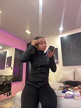 GabrielaLugo online show from February 6, 2026, 12:08 pm