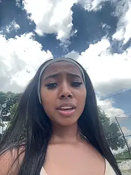 GabrielaLugo online show from March 22, 2026, 6:22 pm