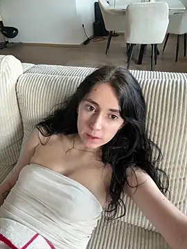 Snapshot of Lena_Lang chatting on March 11, 2026, 12:11 pm Lena Lang online show from March 11, 2026, 12:11 pm