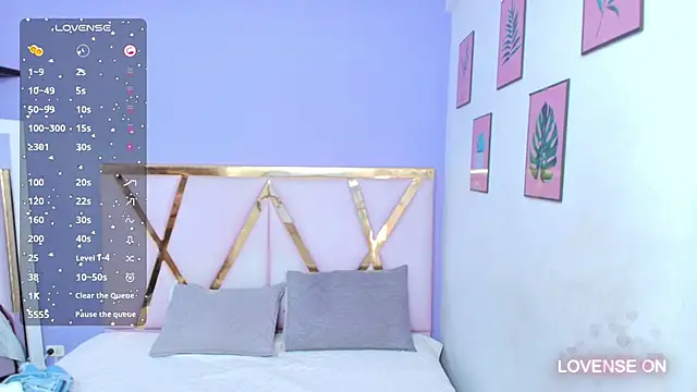 Beautifulskinny18 online show from December 11, 2024, 7:46 pm