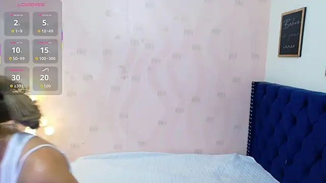 Beautifulskinny18 online show from May 8, 2026, 8:25 pm