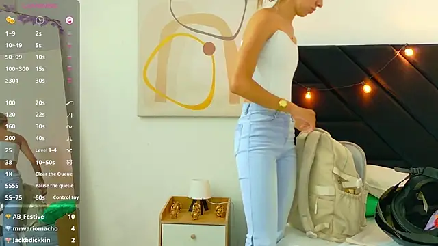 Beautifulskinny18 online show from June 20, 2026, 7:49 pm