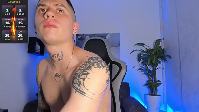 Yeiko Romero  online show from September 11, 2025, 5:18 am