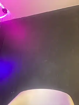 Snapshot of TIFFANYYSTAR chatting on September 17, 2025, 1:57 pm TIFFANYYSTAR online show from September 17, 2025, 1:57 pm