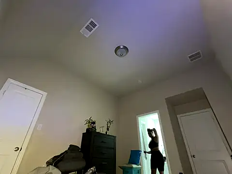 Snapshot of wynterheat chatting on October 12, 2025, 1:26 am wynterheat online show from October 12, 2025, 1:26 am