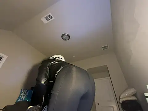 wynterheat online show from January 19, 2026, 7:56 am