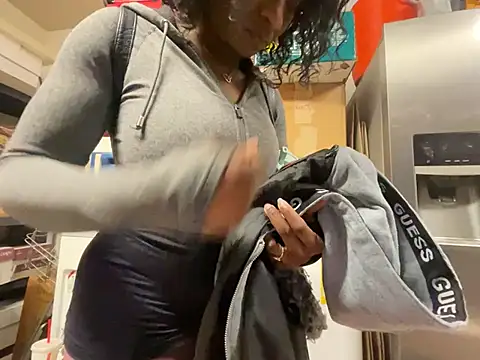 Snapshot of wynterheat chatting on March 12, 2026, 3:45 am wynterheat online show from March 12, 2026, 3:45 am