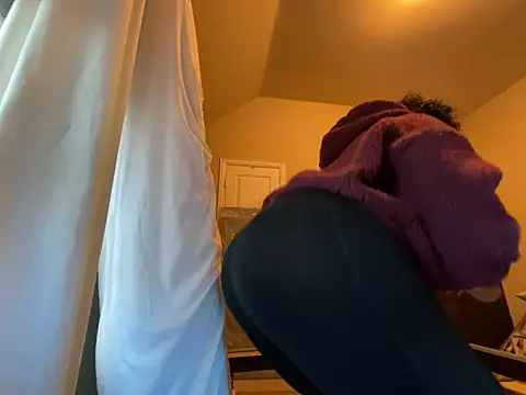 Snapshot of wynterheat chatting on March 17, 2026, 1:14 pm wynterheat online show from March 17, 2026, 1:14 pm