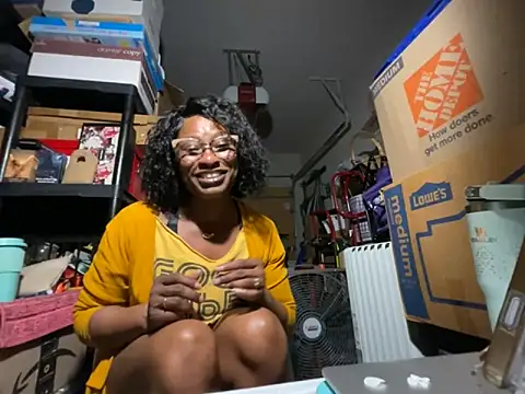 Snapshot of wynterheat chatting on March 21, 2026, 8:19 am wynterheat online show from March 21, 2026, 8:19 am