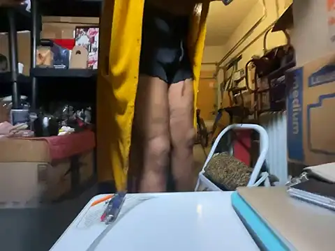 Snapshot of wynterheat chatting on March 23, 2026, 12:25 am wynterheat online show from March 23, 2026, 12:25 am