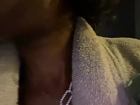 Snapshot of wynterheat chatting on March 29, 2026, 1:38 am wynterheat online show from March 29, 2026, 1:38 am