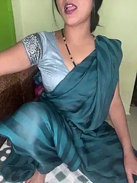 PUNAM BABY1 online show from April 1, 2026, 5:54 pm