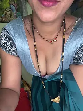 PUNAM BABY1 online show from April 3, 2026, 5:55 pm