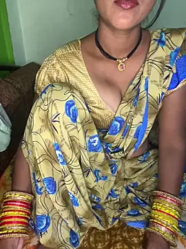 PUNAM BABY1 online show from June 19, 2026, 4:22 pm