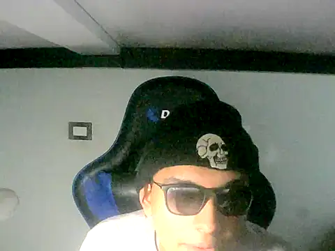 mateomalp675 90 online show from January 15, 2026, 6:00 pm