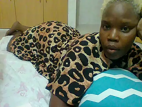 Bootylicious- online show from October 19, 2025, 11:16 pm