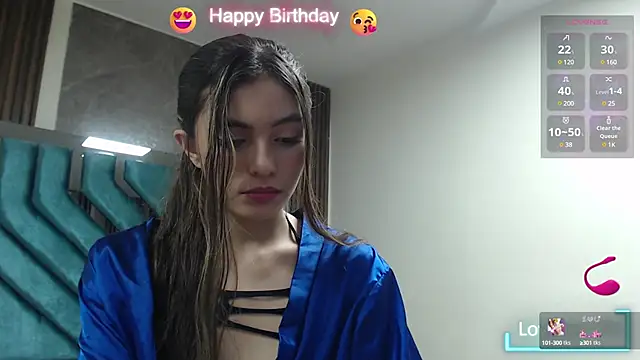 ValeryLargo online show from February 22, 2025, 6:52 pm