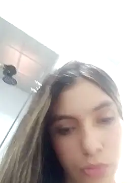 ValeryLargo online show from March 12, 2025, 6:44 pm