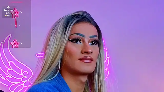 Snapshot of _scarletmoore chatting on October 6, 2025, 10:12 am scarletmoore online show from October 6, 2025, 10:12 am