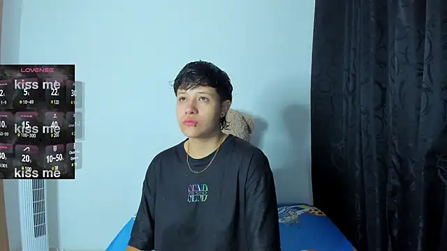 Snapshot of violet_casper_ chatting on December 21, 2024, 10:28 am violet casper  online show from December 21, 2024, 10:28 am