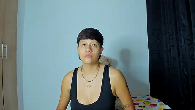 Snapshot of violet_casper_ chatting on December 29, 2024, 12:09 am violet casper  online show from December 29, 2024, 12:09 am