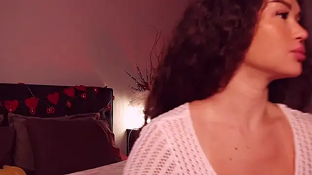 Snapshot of Denise_Garciia chatting on March 11, 2025, 3:12 pm Denise Garciia online show from March 11, 2025, 3:12 pm