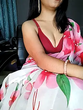 hot Oliviaa online show from March 8, 2025, 5:22 pm
