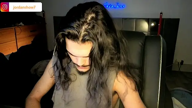 Snapshot of JordanShow chatting on September 22, 2025, 11:12 am JordanShow online show from September 22, 2025, 11:12 am