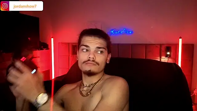 Snapshot of JordanShow chatting on October 3, 2025, 12:46 pm JordanShow online show from October 3, 2025, 12:46 pm