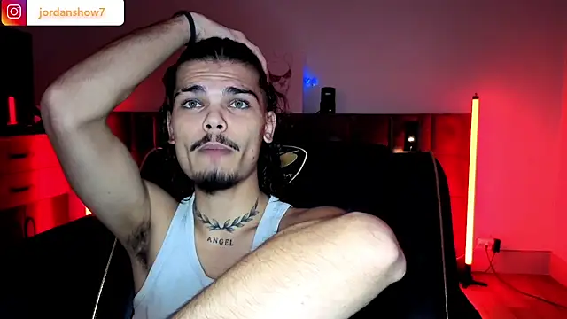 Snapshot of JordanShow chatting on October 7, 2025, 7:22 pm JordanShow online show from October 7, 2025, 7:22 pm