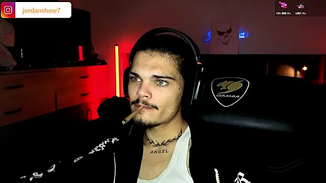 Snapshot of JordanShow chatting on October 8, 2025, 8:28 pm JordanShow online show from October 8, 2025, 8:28 pm