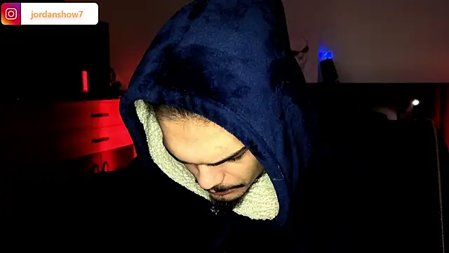 Snapshot of JordanShow chatting on October 19, 2025, 9:21 am JordanShow online show from October 19, 2025, 9:21 am