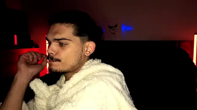 Snapshot of JordanShow chatting on October 20, 2025, 11:54 am JordanShow online show from October 20, 2025, 11:54 am