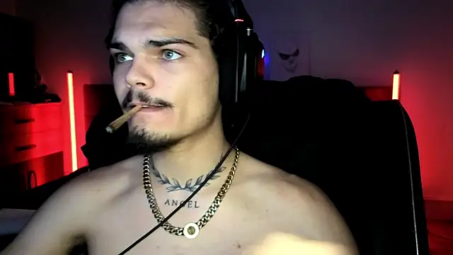 Snapshot of JordanShow chatting on October 22, 2025, 10:31 pm JordanShow online show from October 22, 2025, 10:31 pm