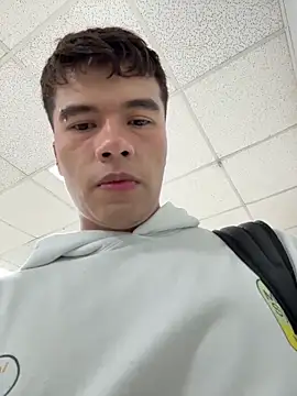Logan smith1 online show from April 28, 2026, 2:00 pm