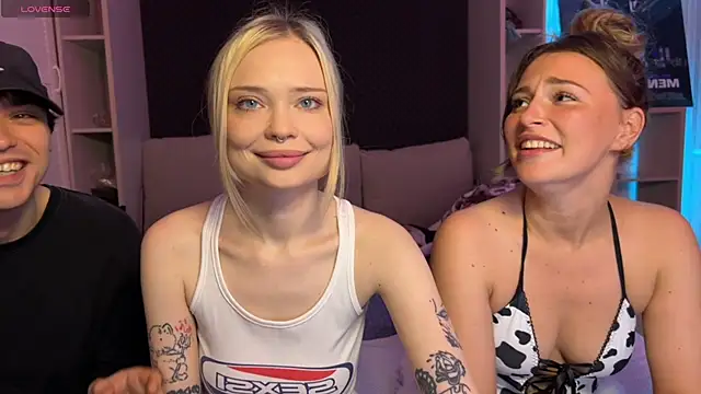 dollfromvenus online show from June 8, 2026, 12:03 am