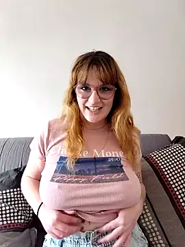 Snapshot of PrincesseMalicia chatting on February 4, 2026, 1:50 pm PrincesseMalicia online show from February 4, 2026, 1:50 pm