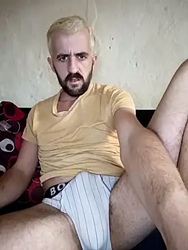 Snapshot of GrofLicno chatting on February 14, 2026, 12:46 pm GrofLicno online show from February 14, 2026, 12:46 pm