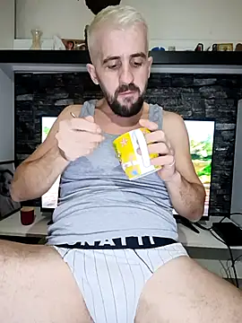 Snapshot of GrofLicno chatting on February 26, 2026, 8:08 pm GrofLicno online show from February 26, 2026, 8:08 pm