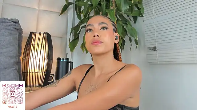 Snapshot of Nia_Bunny chatting on March 7, 2025, 4:55 pm Nia Bunny online show from March 7, 2025, 4:55 pm