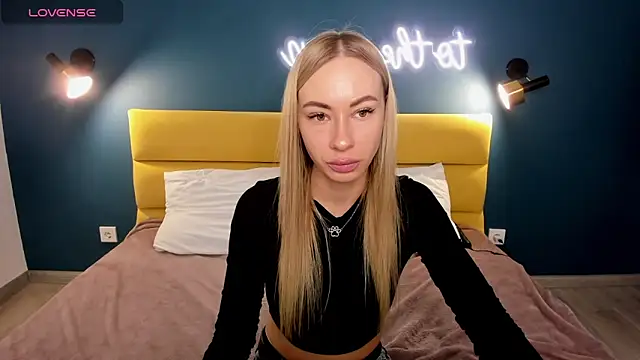 Diana Garrett online show from January 18, 2025, 8:41 am