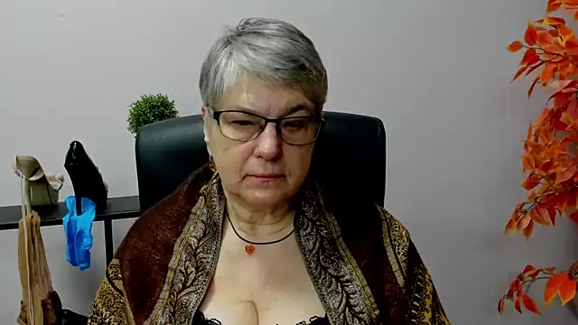 Snapshot of IrisDream chatting on January 23, 2025, 7:22 am IrisDream online show from January 23, 2025, 7:22 am