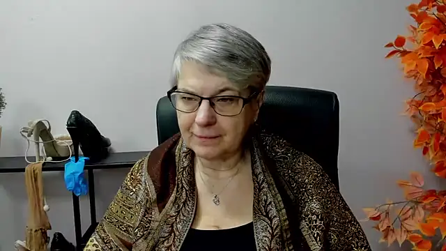 Snapshot of IrisDream chatting on March 20, 2025, 7:14 am IrisDream online show from March 20, 2025, 7:14 am