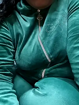 Cute-Raashii online show from January 3, 2025, 1:59 am