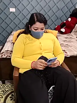 Cute-Raashii online show from January 19, 2025, 4:36 pm