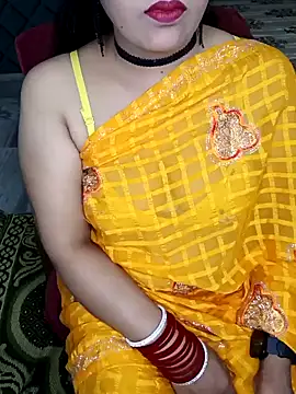 Cute-Raashii online show from February 6, 2025, 4:03 pm