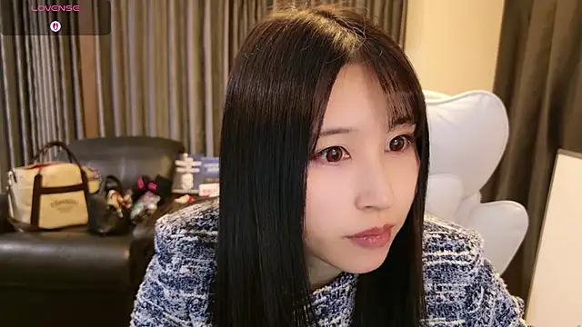 -satomi-jp online show from March 4, 2026, 12:44 pm