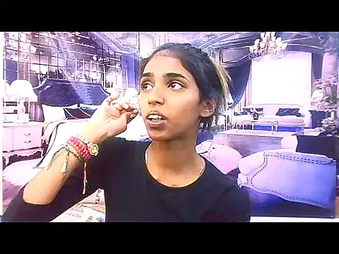 IndianSexySlender online show from December 18, 2025, 5:24 am