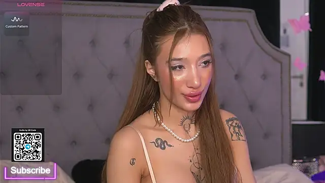 SiennaOlsen online show from March 19, 2025, 7:29 am