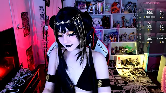 Aki  Ra online show from May 21, 2026, 7:10 pm
